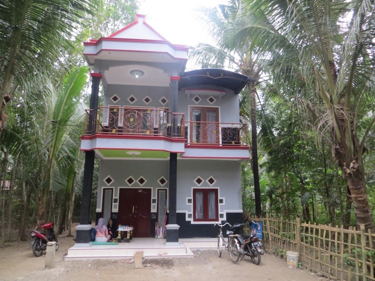 Double-storey modern house funded by a migrant in Hong Kong - Carol Chan Double-storey modern house funded by a migrant in Hong Kong - Carol Chan